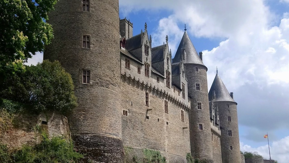 Dokument Francouzské hrady: Vzestup a pád