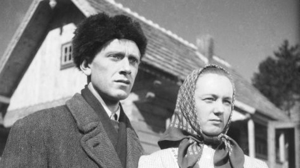 The best czechoslovakian drama movies from year 1955 online