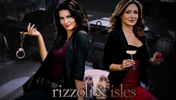 Rizzoli and Isles: Vraždy na pitevně