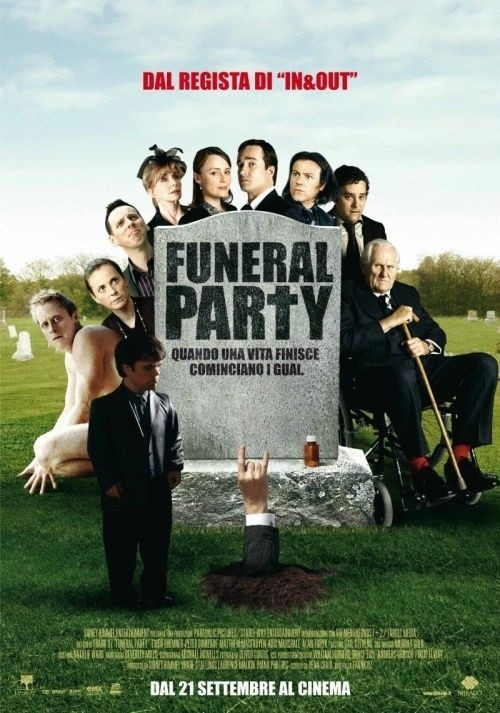 Film Zgon na pogrzebie