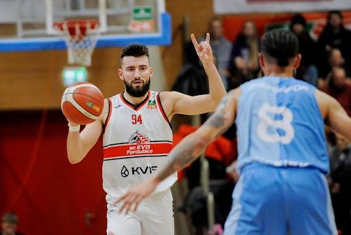 Basketbal: Sršni Photomate Písek - BK KVIS Pardubice