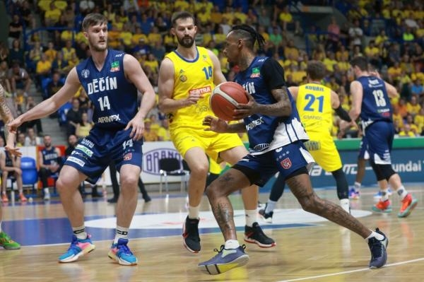 Basketbal: Kooperativa NBL - semifinále play off