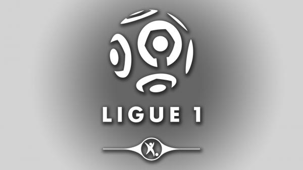 Piłka nożna: Liga francuska - mecz: Angers SCO - Paris Saint-Germain