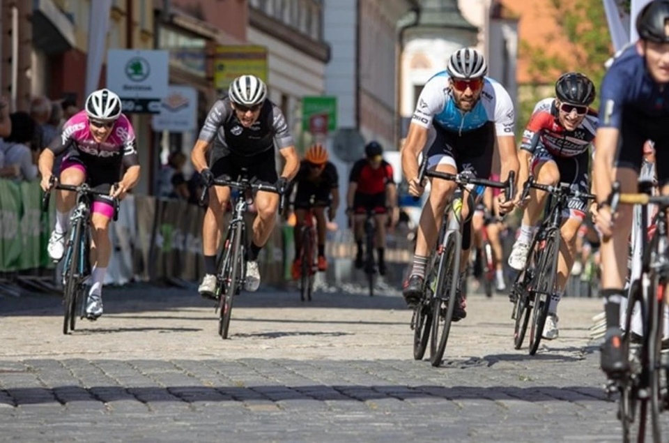 The best foreign cycling online