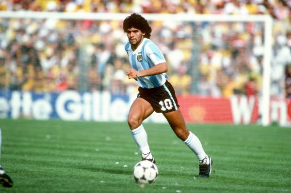 Nesmrteľní - Maradona