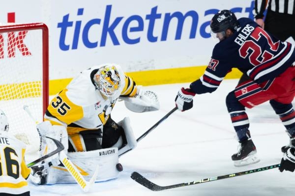 NHL: Pittsburgh Penguins - Winnipeg Jets