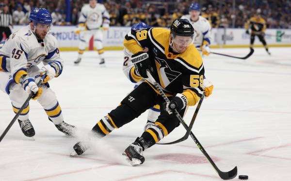 NHL: Buffalo Sabres - Pittsburgh Penguins