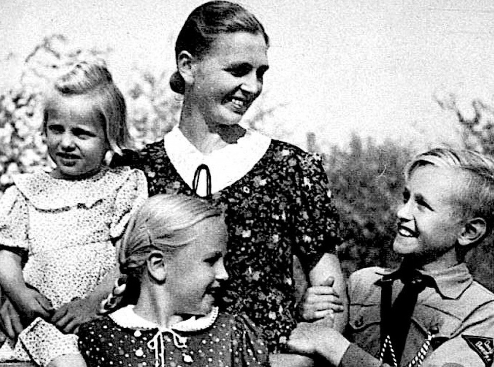 Documentary Ženy v nacistickom Nemecku