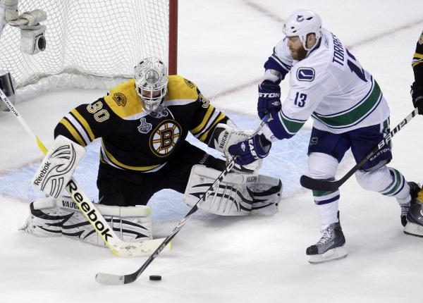 NHL: Boston Bruins - Vancouver Canucks