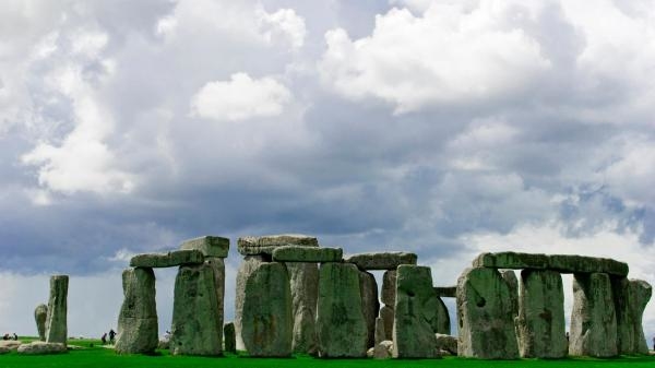 Stonehenge - podróż w głąb historii