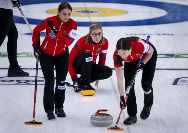 Curling: Česko - Kanada