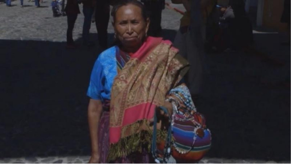 Dokument Guatemala - Lidé kukuřičných polí