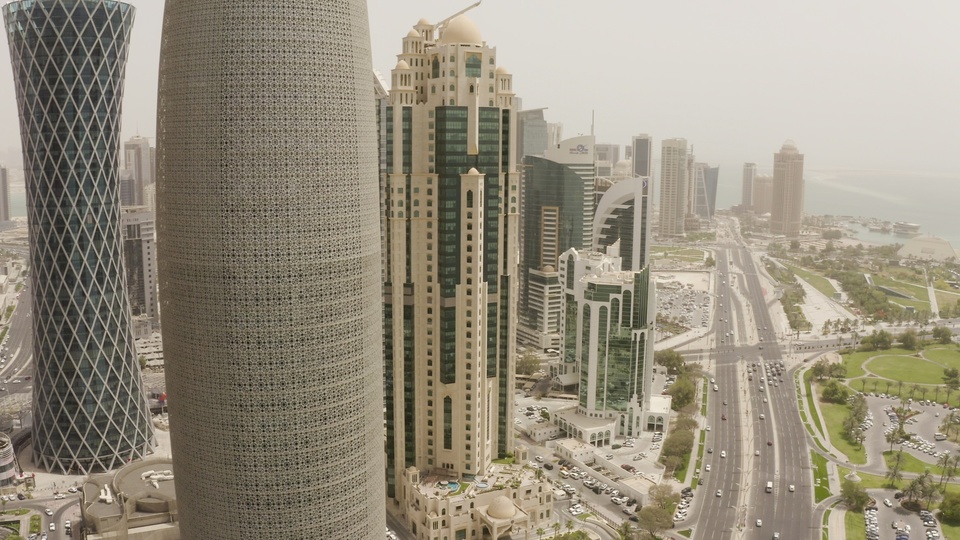 Dokument Katar, země bohatství a bídy
