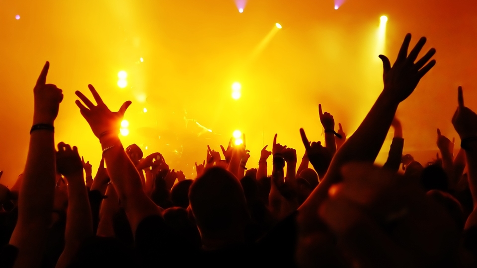 335 концерти та музичні програми з телебачення онлайн